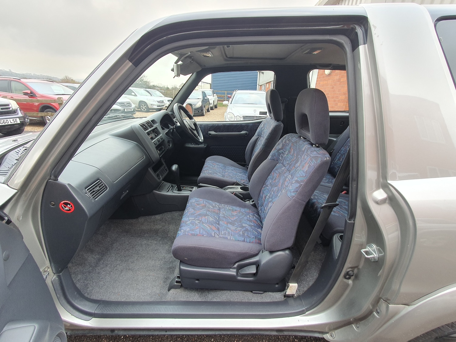 Used Toyota RAV4 1999 for sale - 77287347: Photo 20