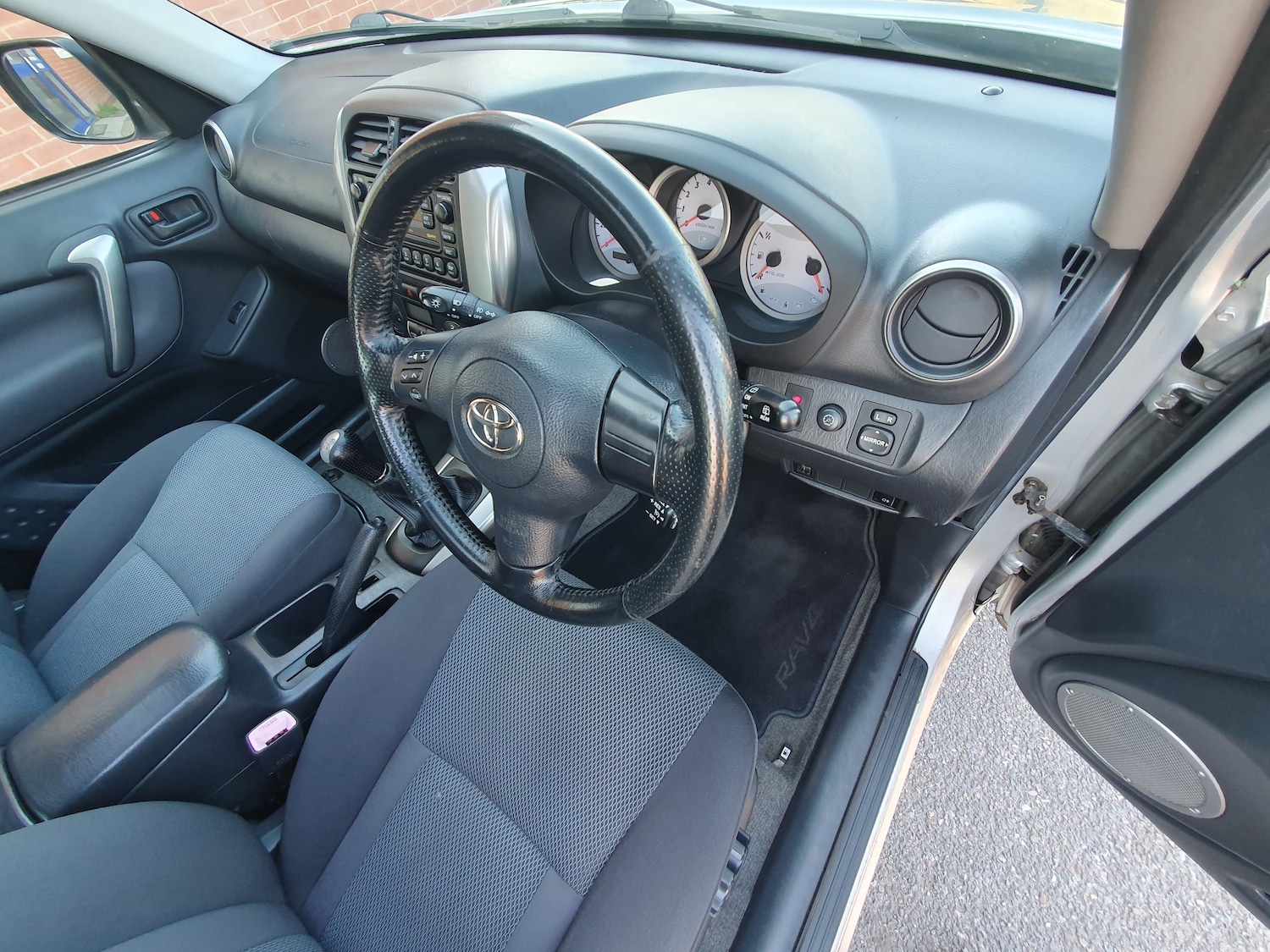 Used Toyota RAV4 2006 for sale - 77979111: Photo 26