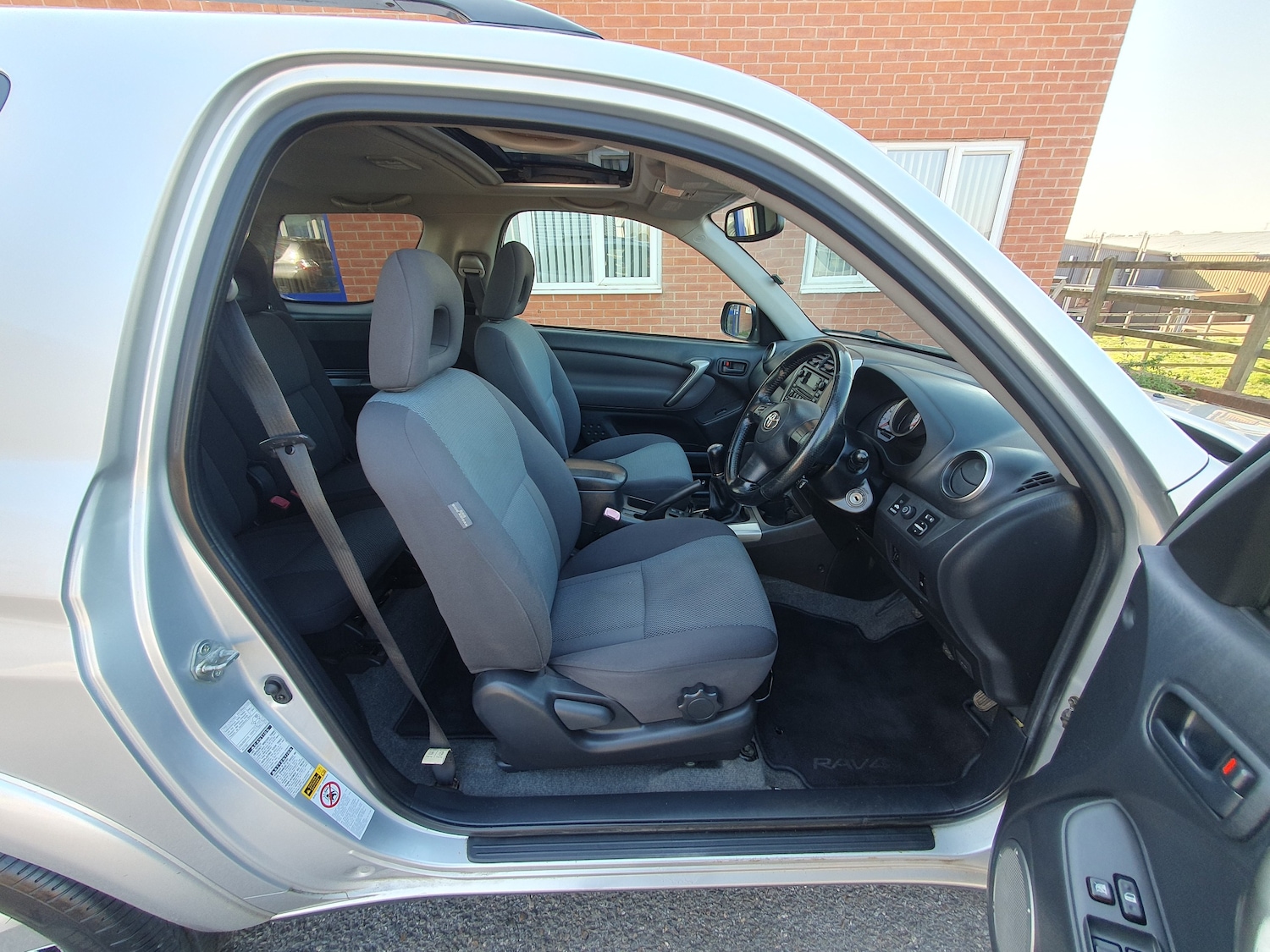 Used Toyota RAV4 2006 for sale - 77979111: Photo 28