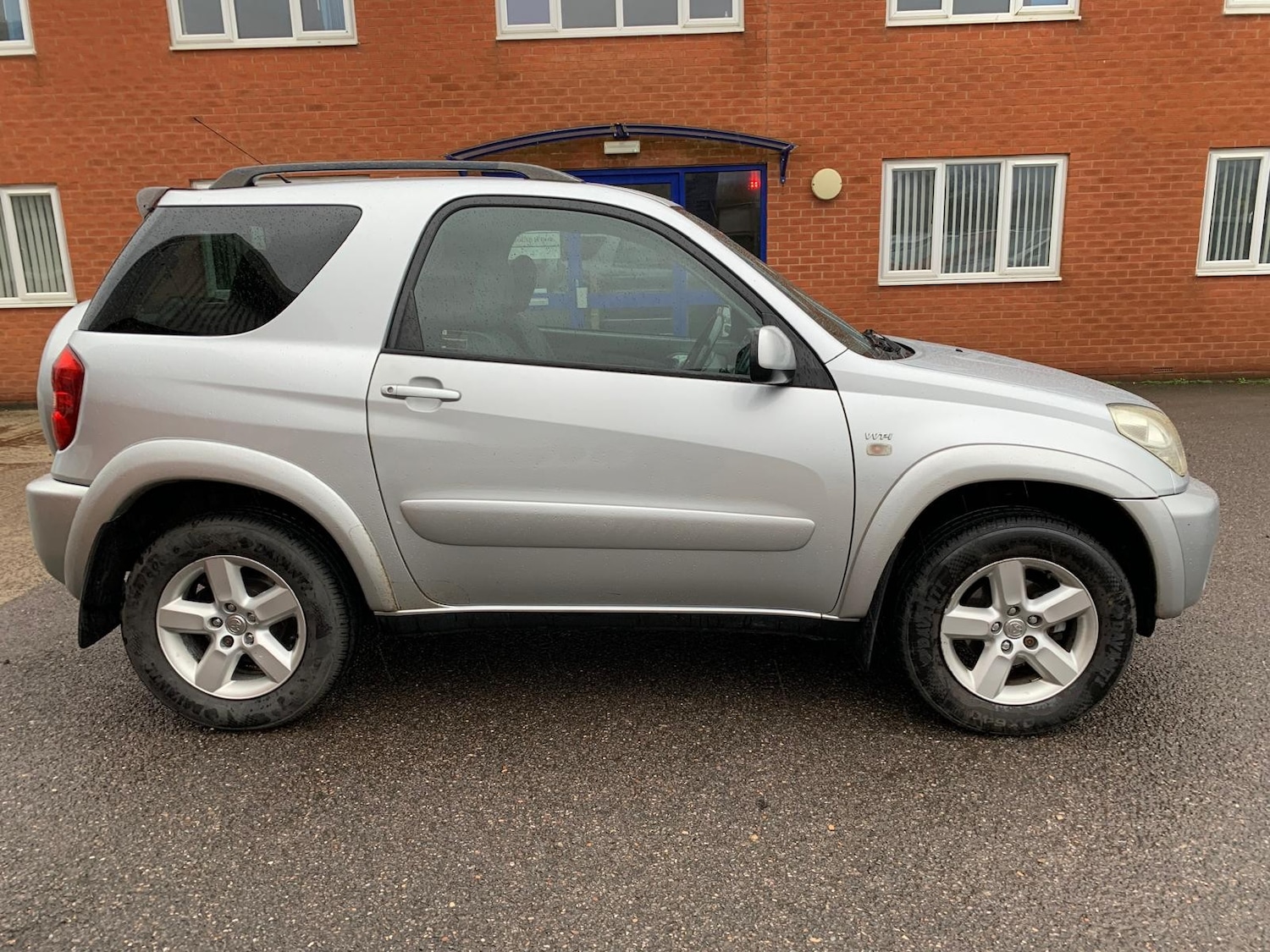 Used Toyota RAV4 2005 for sale - 77323970: Photo 3