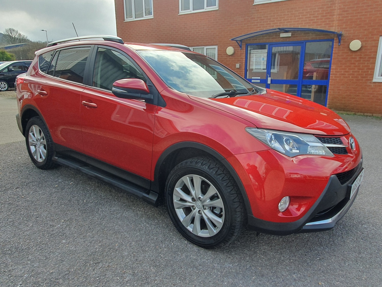 Used Toyota RAV4 2013 for sale - 77779485: Photo 2