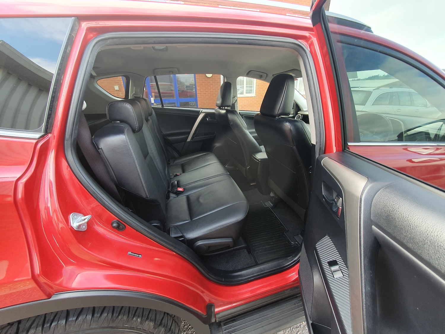 Used Toyota RAV4 2013 for sale - 77779485: Photo 26