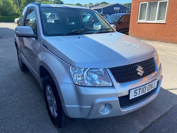 Used Suzuki Grand Vitara 2010 for sale - 79314608: Photo