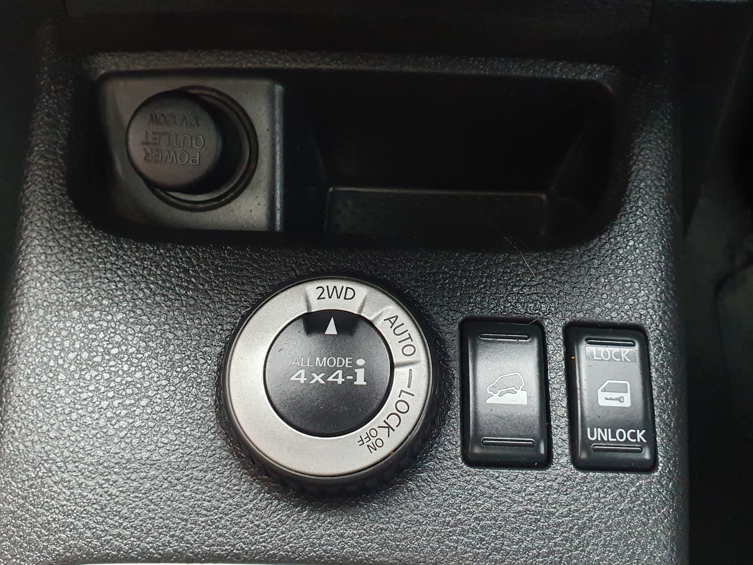 Used Nissan X-Trail 2007 for sale - 76422609: Photo 31