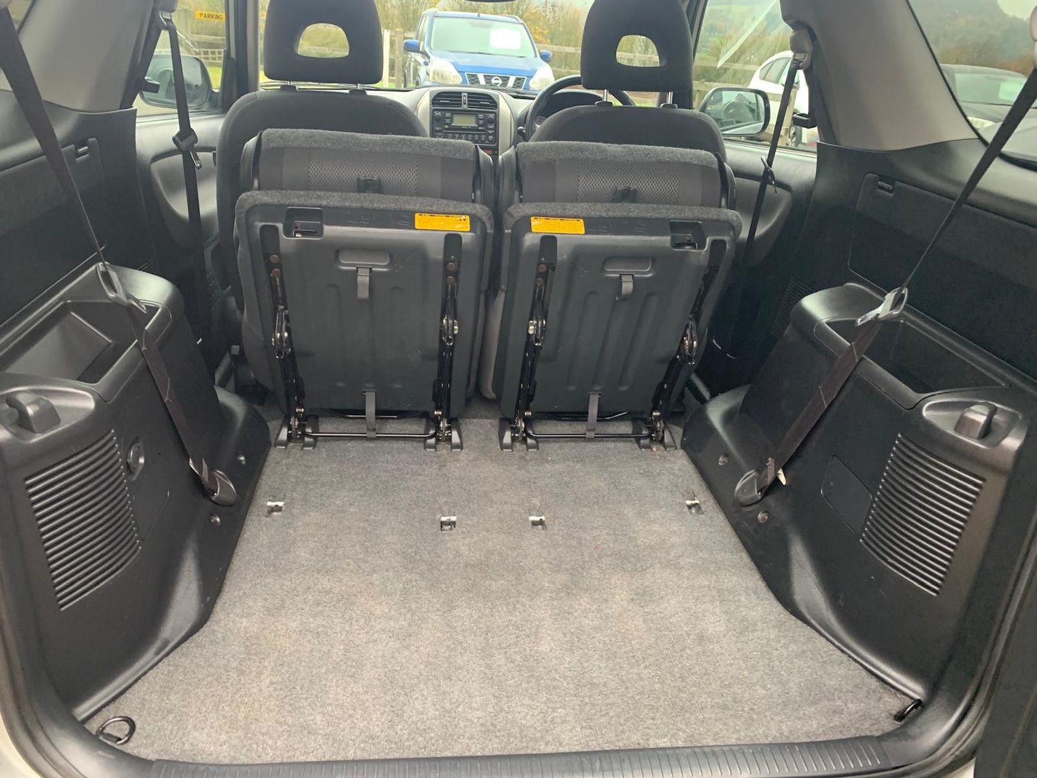 Used Toyota RAV4 2004 for sale - 77297252: Photo 18