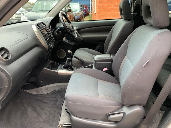 Used Toyota RAV4 2006 for sale - 76305332: Photo 14