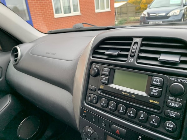 Used Toyota RAV4 2006 for sale - 76305332: Photo 32