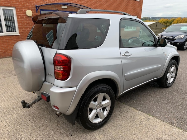 Used Toyota RAV4 2006 for sale - 76305332: Photo 8