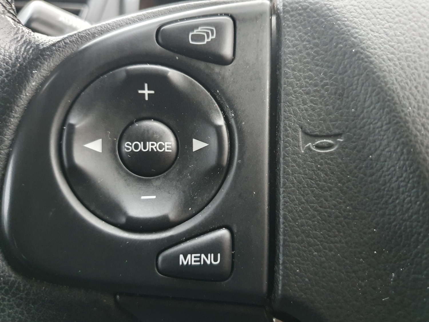 Used Honda CR-V 2015 for sale - 77477072: Photo 21