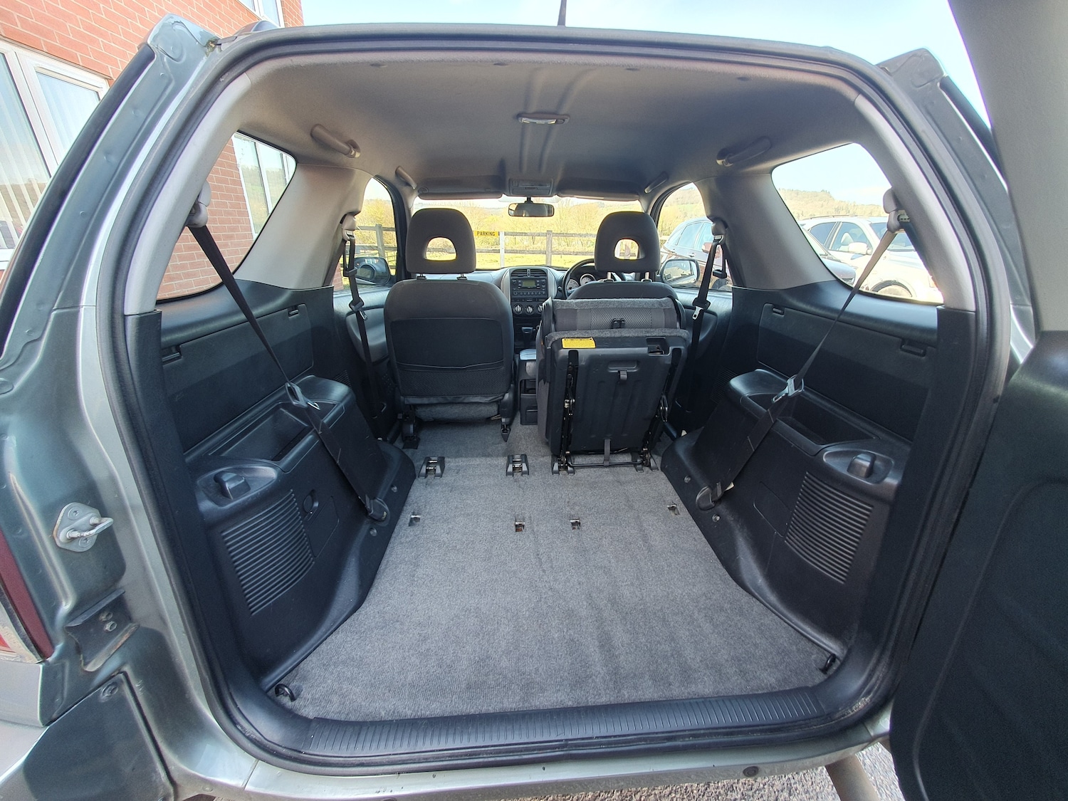 Used Toyota RAV4 2004 for sale - 78163017: Photo 19