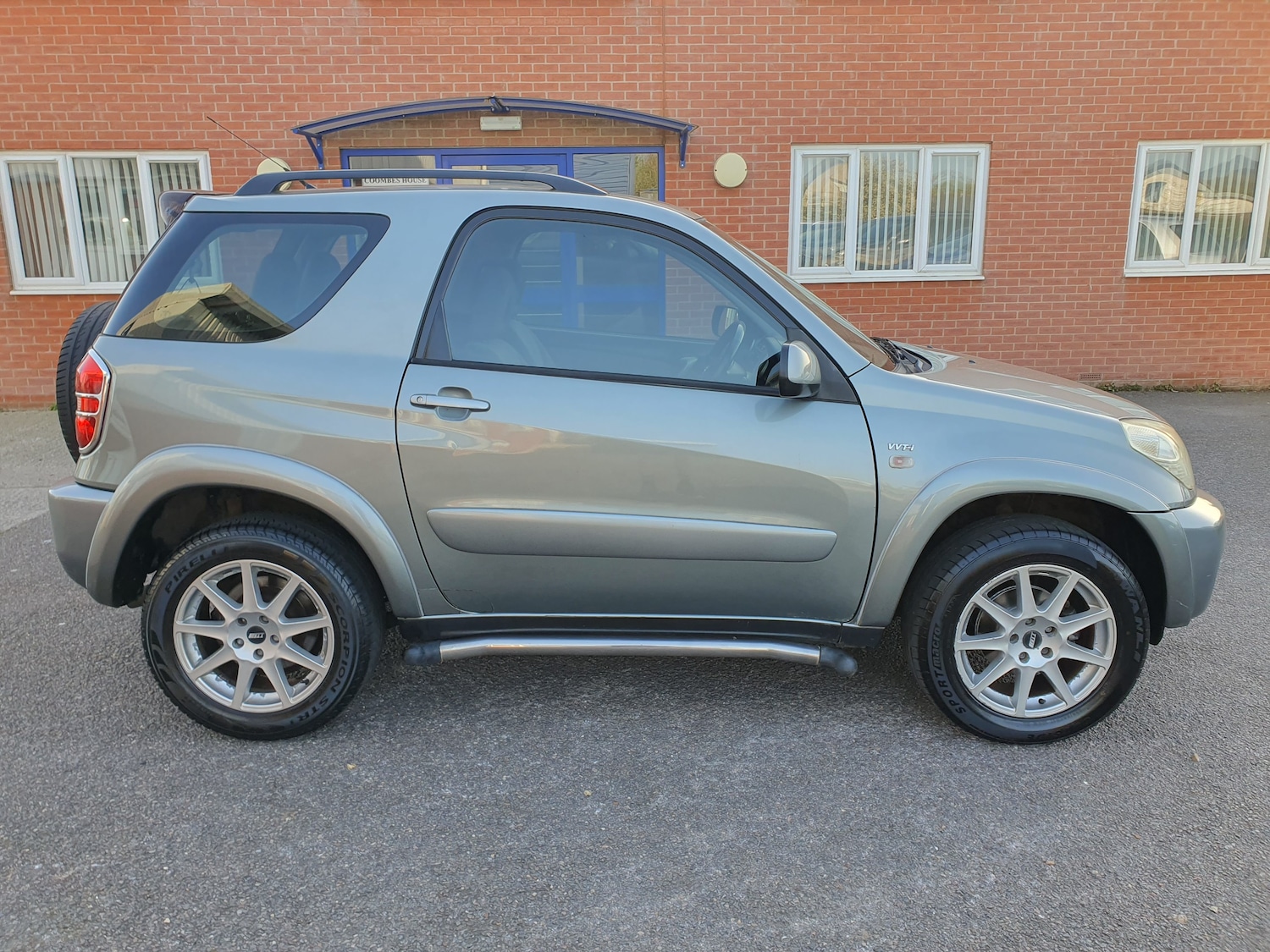 Used Toyota RAV4 2004 for sale - 78163017: Photo 6