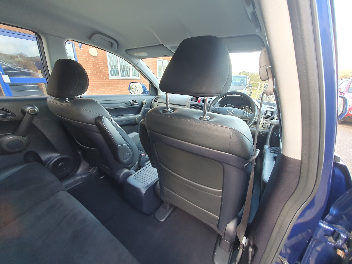 Used Honda CR-V 2011 for sale - 76381669: Photo 17