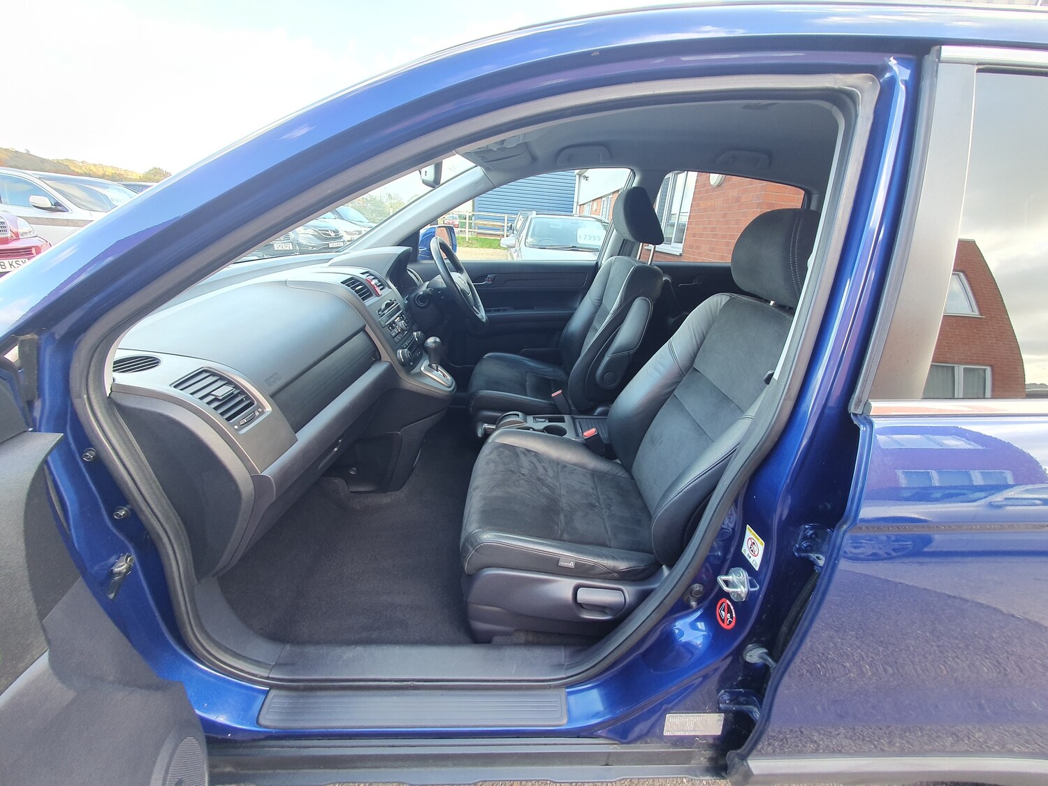 Used Honda CR-V 2011 for sale - 76381669: Photo 27