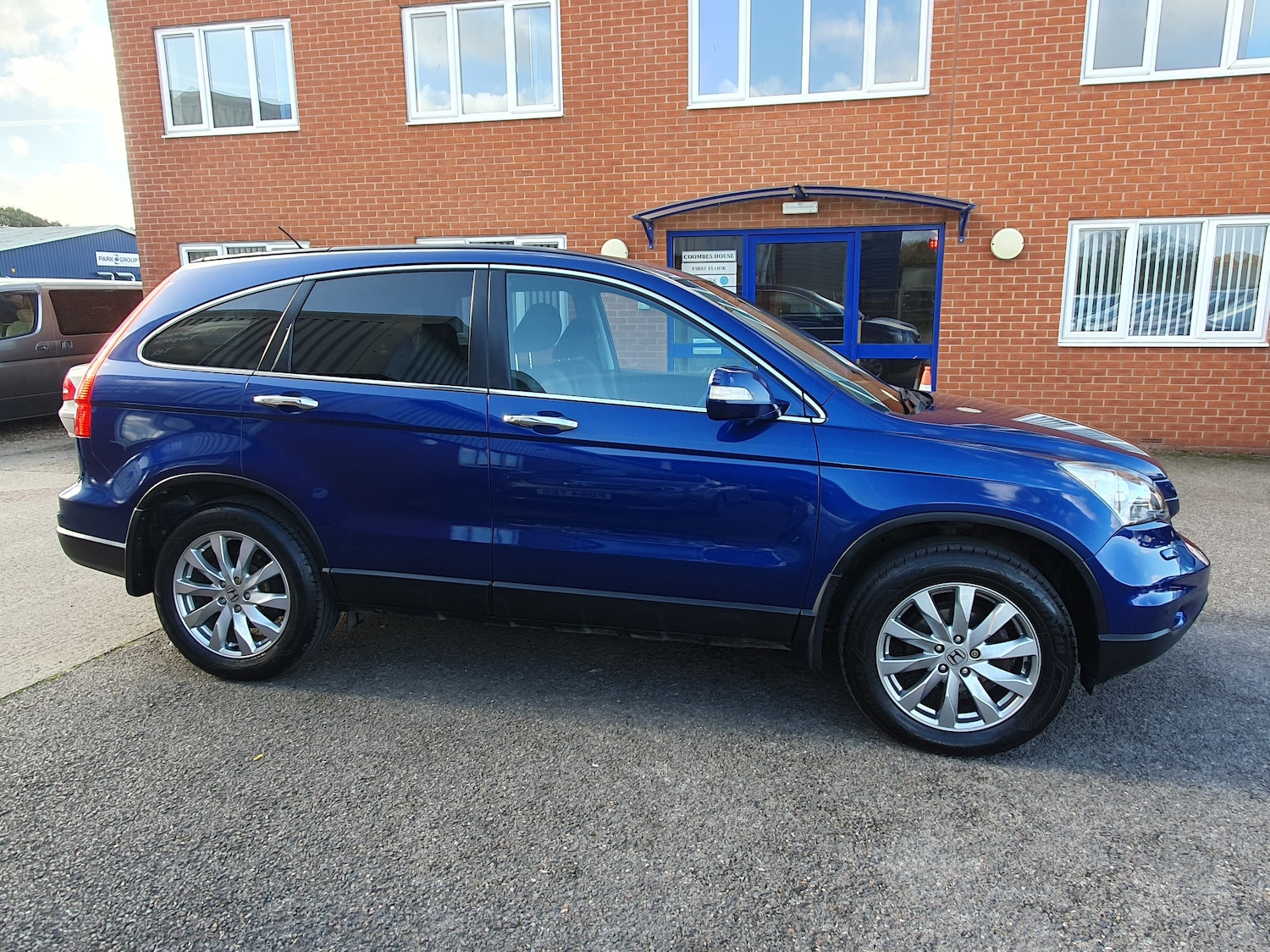 Used Honda CR-V 2011 for sale - 76381669: Photo 29