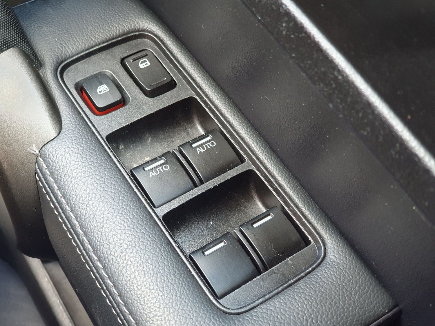 Used Honda CR-V 2011 for sale - 76381669: Photo 3