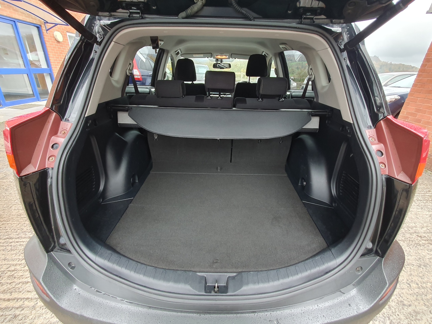 Used Toyota RAV4 2014 for sale - 76505071: Photo 15