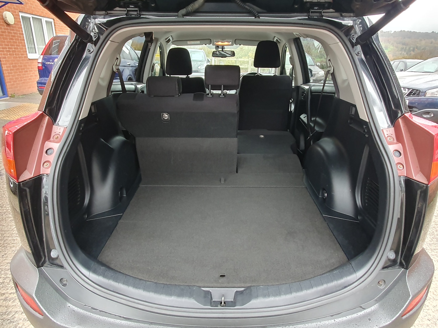 Used Toyota RAV4 2014 for sale - 76505071: Photo 17