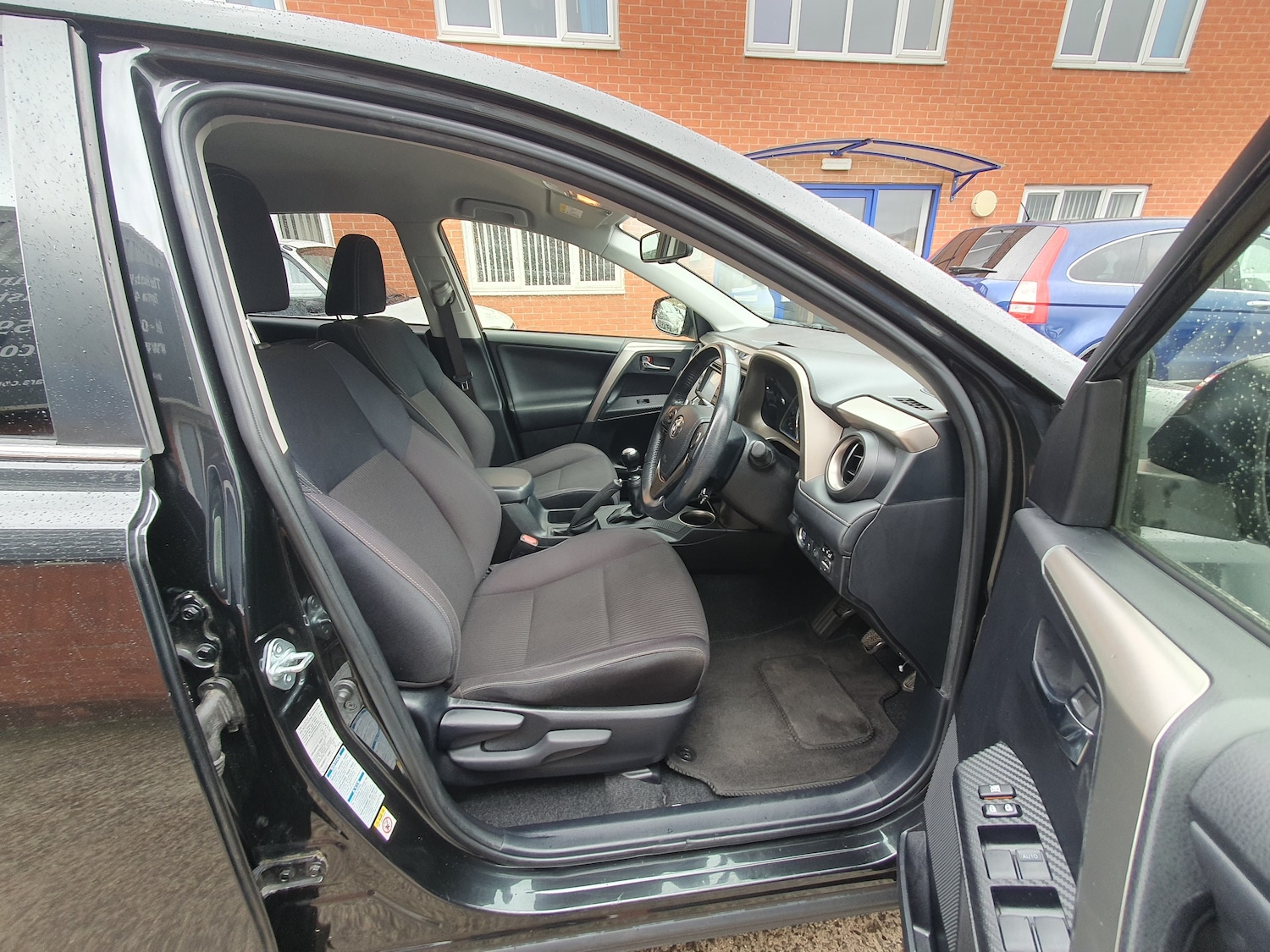 Used Toyota RAV4 2014 for sale - 76505071: Photo 38