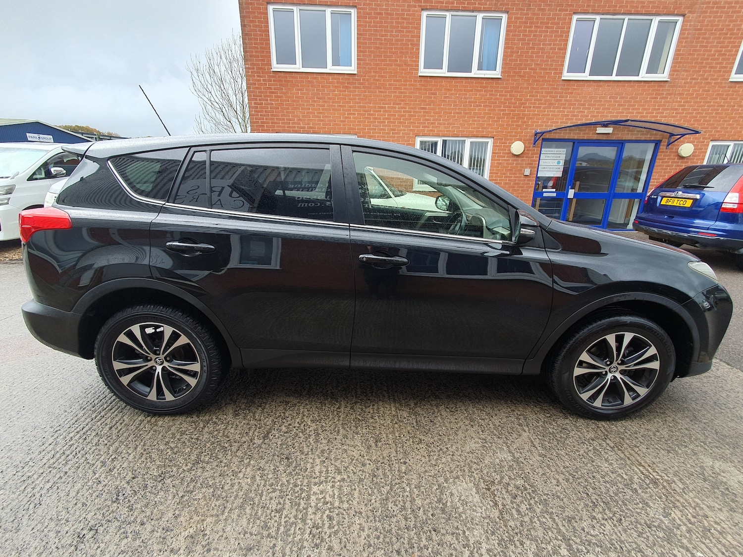 Used Toyota RAV4 2014 for sale - 76505071: Photo 4