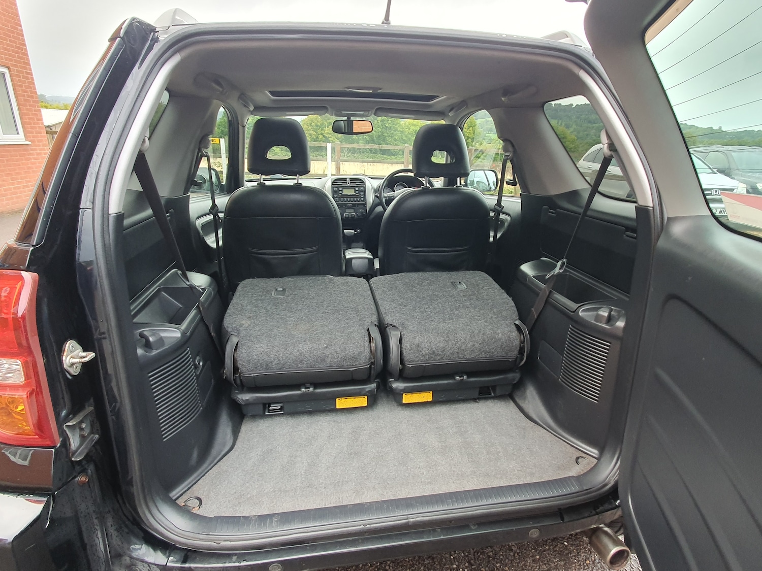Vehicle 29