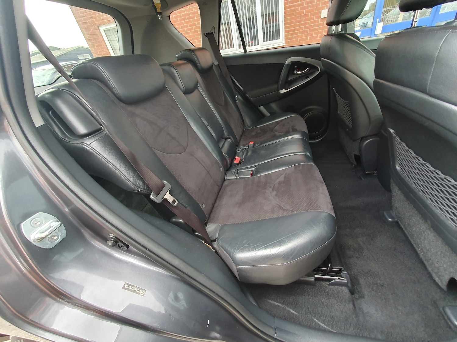 Vehicle 28