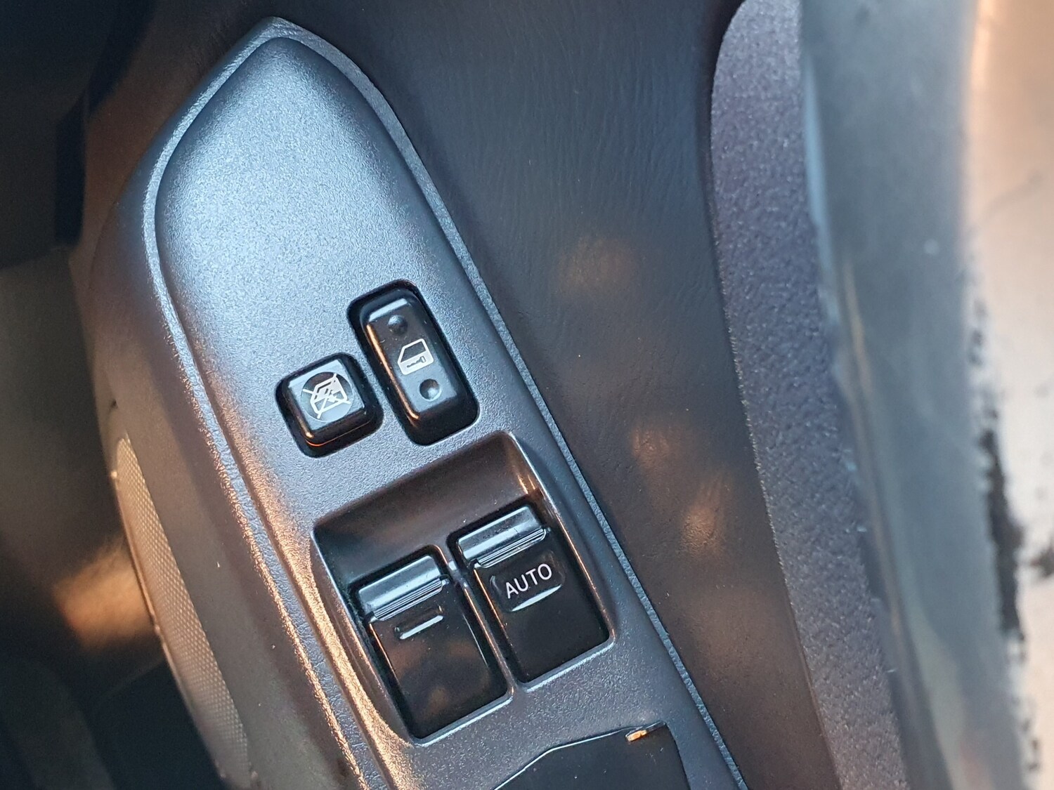 Used Toyota RAV4 2004 for sale - 77421238: Photo 30