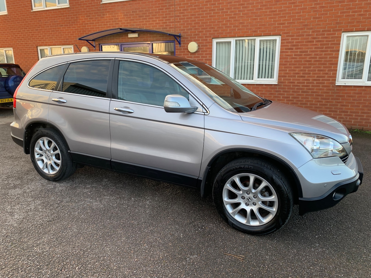Used Honda CR-V 2009 for sale - 76922698: Photo 2