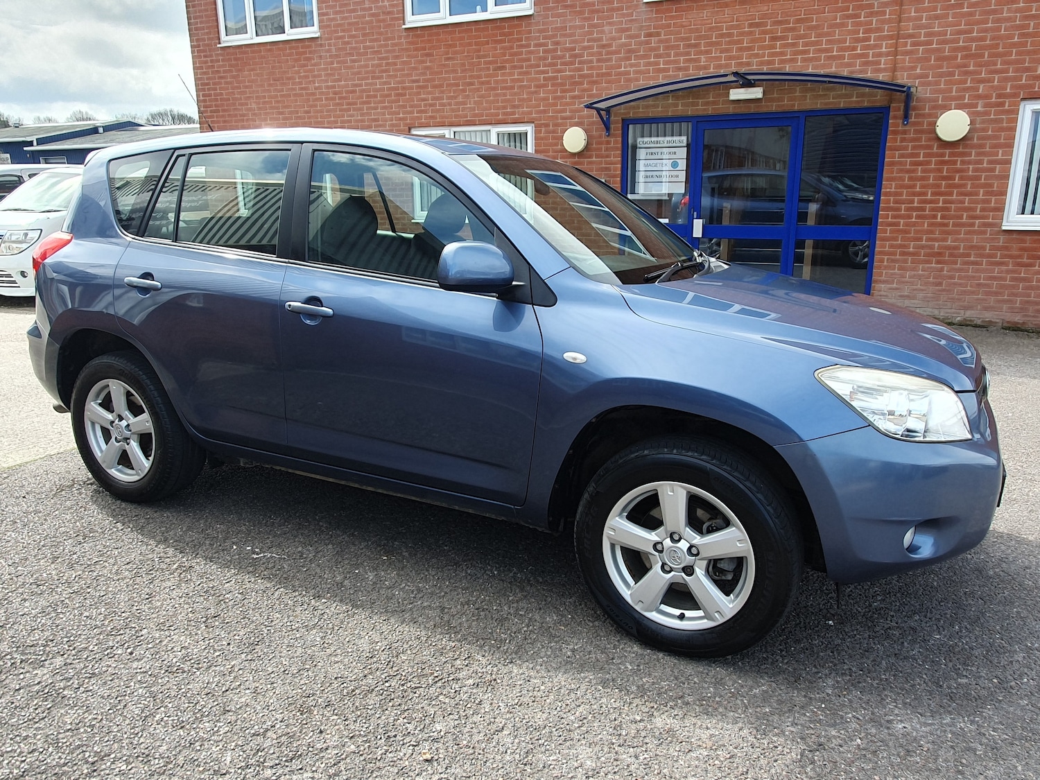 Used Toyota RAV4 2007 for sale - 78084012: Photo 2