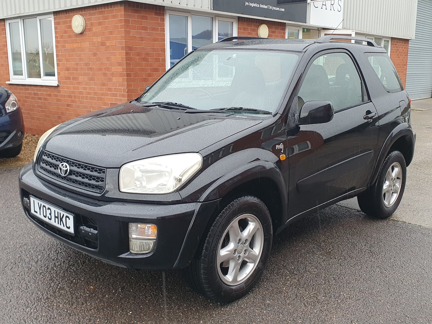 Used Toyota RAV4 2003 for sale - 76531539: Photo 9