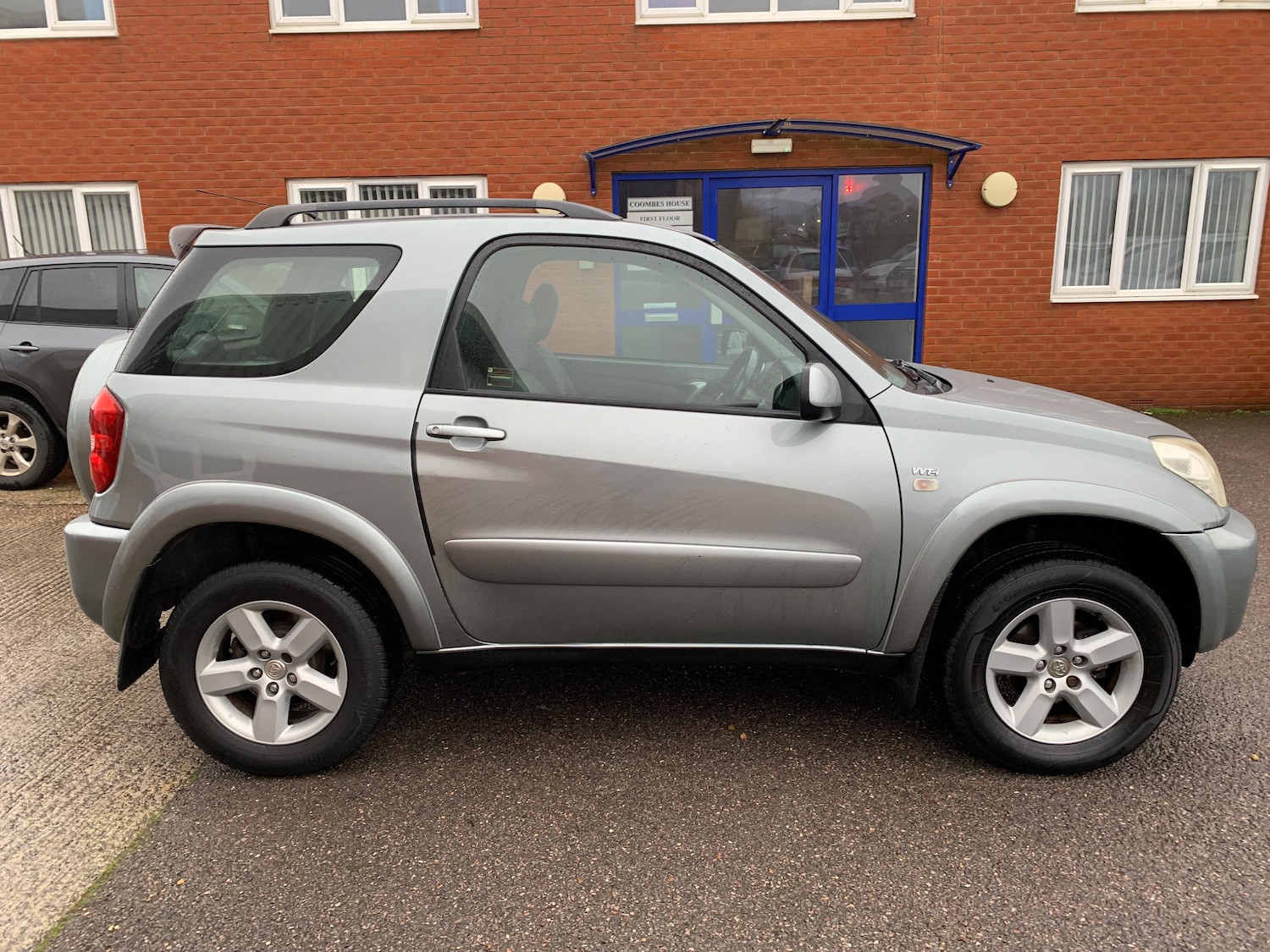 Used Toyota RAV4 2004 for sale - 77578840: Photo 8