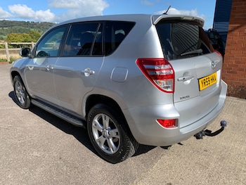 Used Toyota RAV4 2009 for sale - 76057817: Photo 4