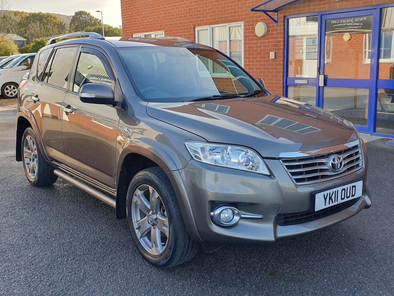 Used Toyota RAV4 2011 for sale - 76369011: Photo 1