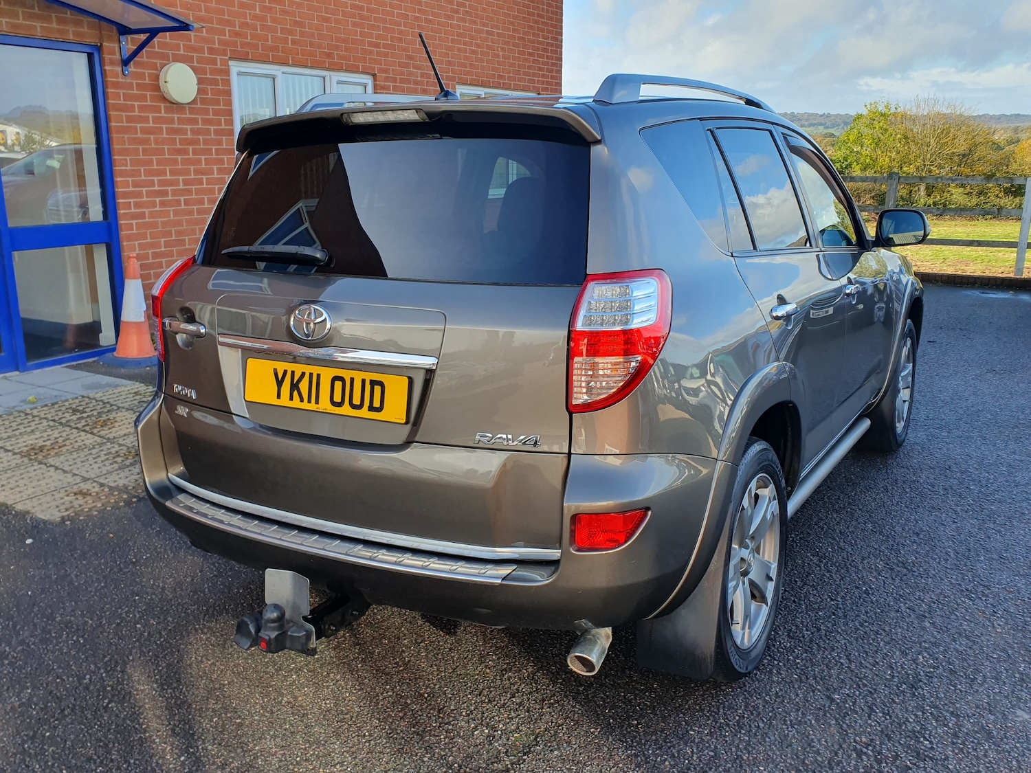 Used Toyota RAV4 2011 for sale - 76369011: Photo 14
