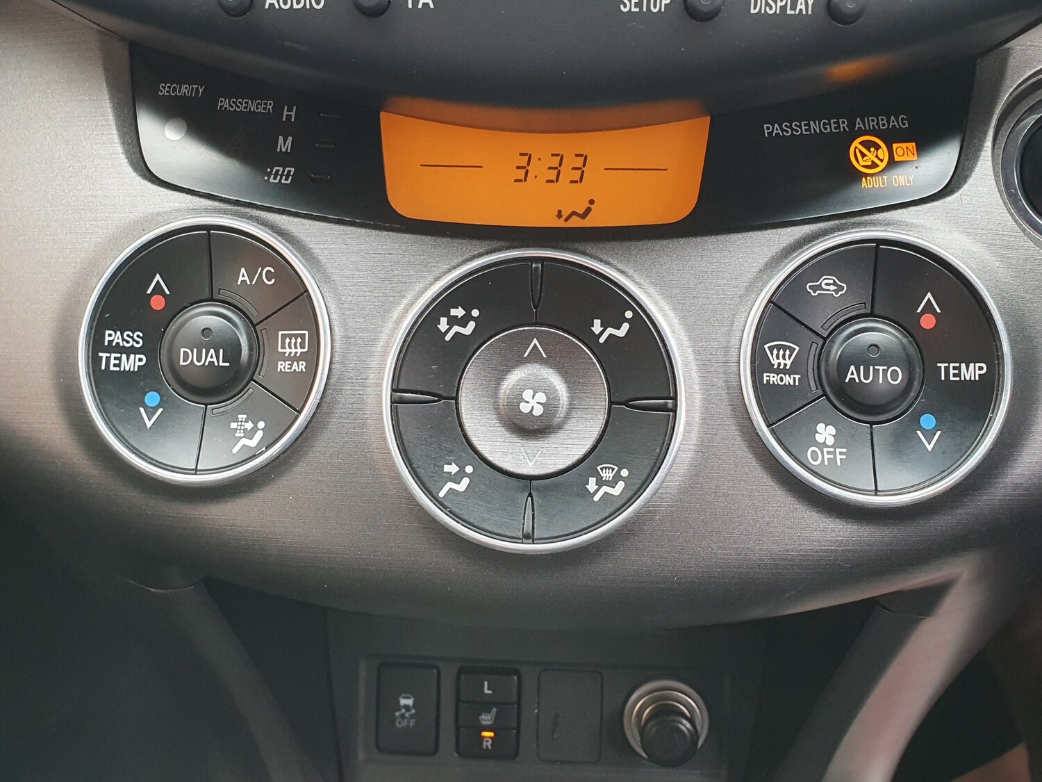 Used Toyota RAV4 2011 for sale - 76369011: Photo 23