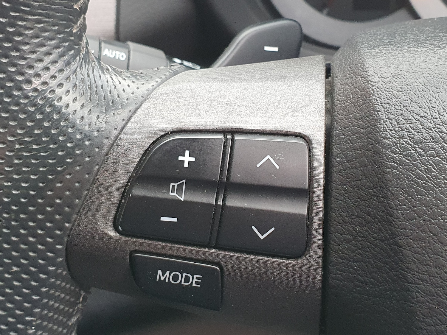 Used Toyota RAV4 2011 for sale - 76369011: Photo 30