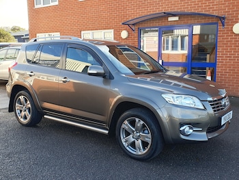 Used Toyota RAV4 2011 for sale - 76369011: Photo