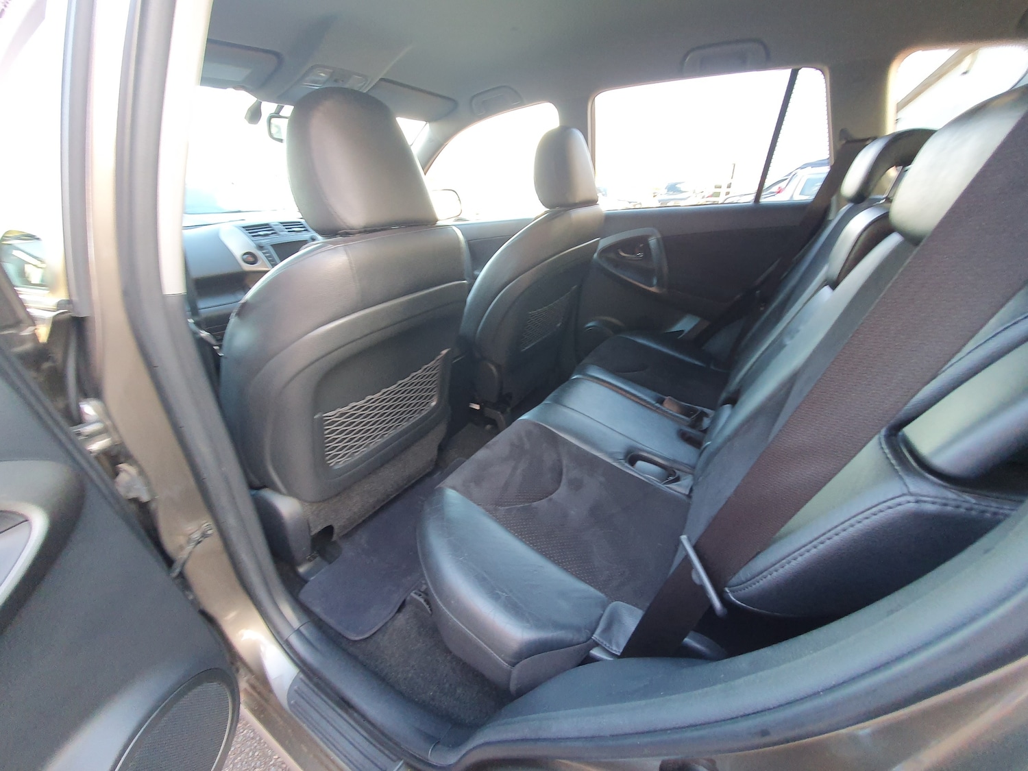 Used Toyota RAV4 2011 for sale - 76369011: Photo 45