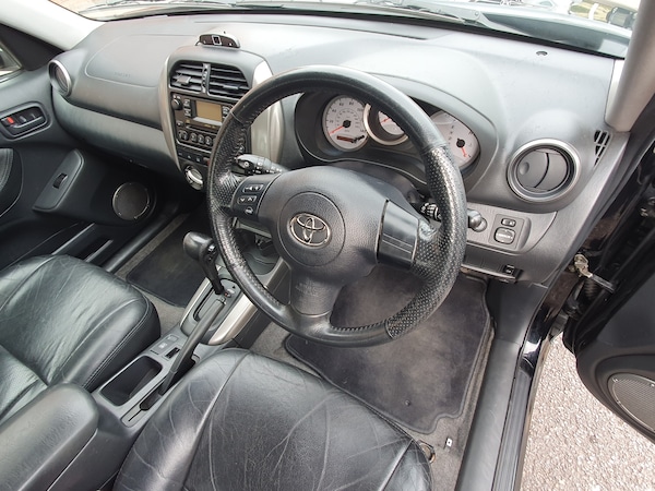 Used Toyota RAV4 2003 for sale - 76299851: Photo 27