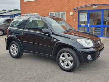 Used Toyota RAV4 2003 for sale - 76299851: Photo 2