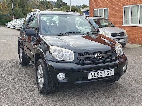 Used Toyota RAV4 2003 for sale - 76299851: Photo 3