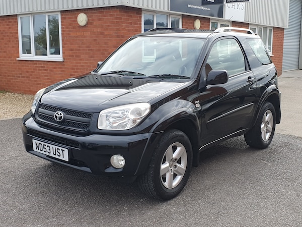 Used Toyota RAV4 2003 for sale - 76299851: Photo 5