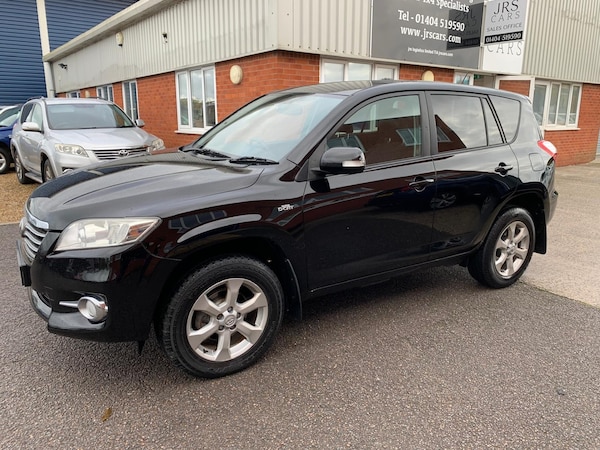 Used Toyota RAV4 2010 for sale - 76334628: Photo 4