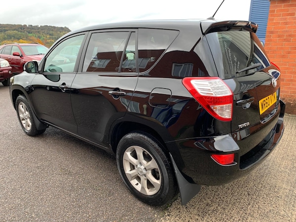 Used Toyota RAV4 2010 for sale - 76334628: Photo 7