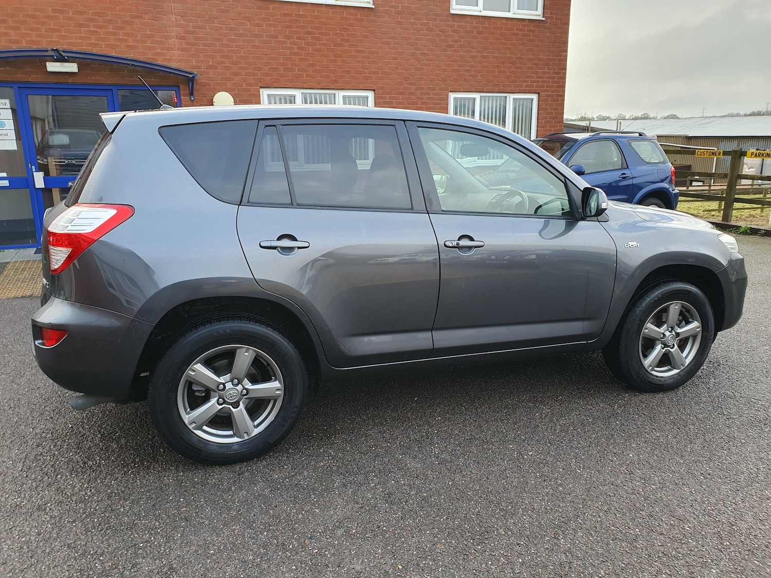 Used Toyota RAV4 2012 for sale - 77506101: Photo 14