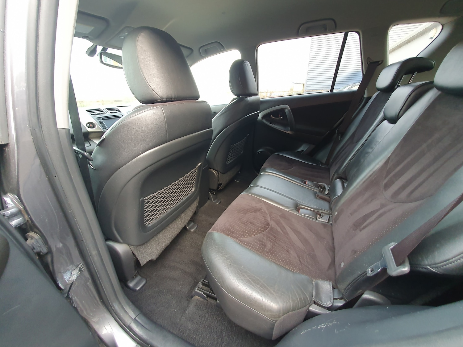 Used Toyota RAV4 2012 for sale - 77506101: Photo 24