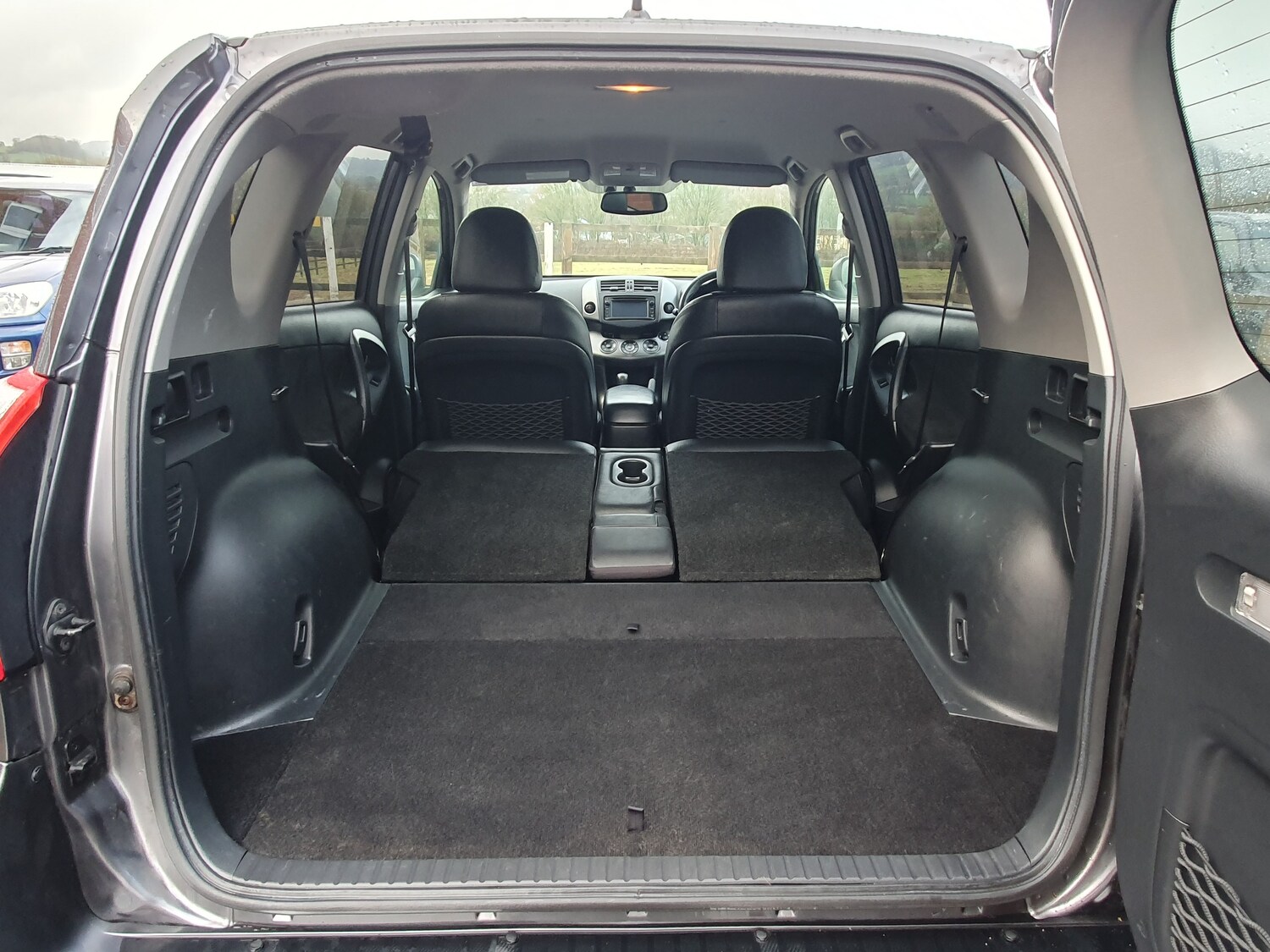 Used Toyota RAV4 2012 for sale - 77506101: Photo 32