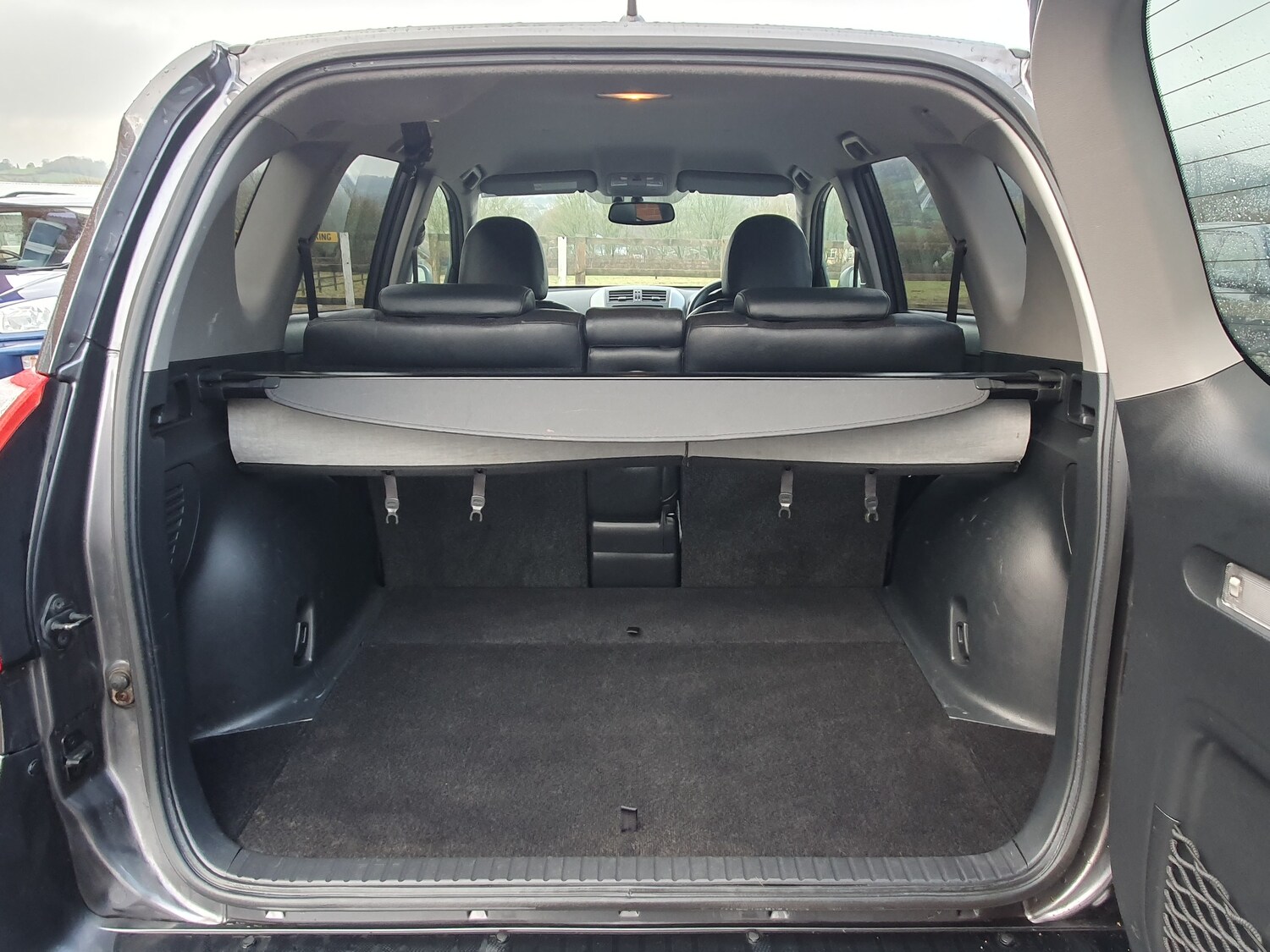 Used Toyota RAV4 2012 for sale - 77506101: Photo 35