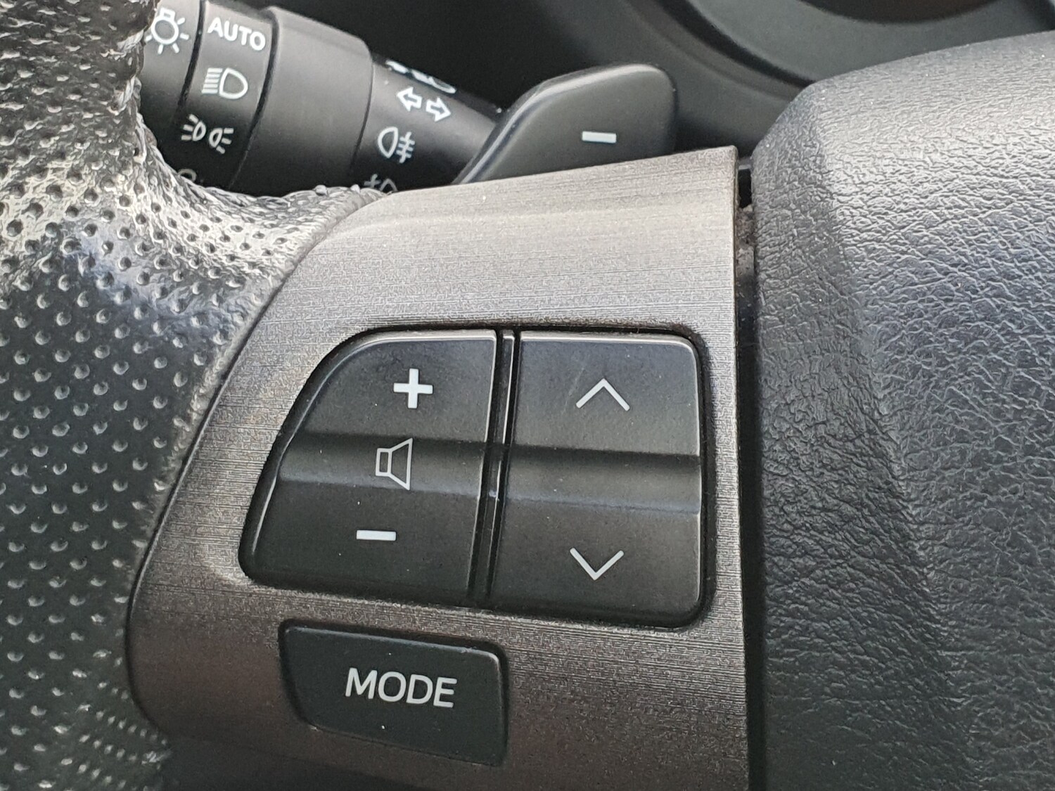 Used Toyota RAV4 2012 for sale - 77506101: Photo 47