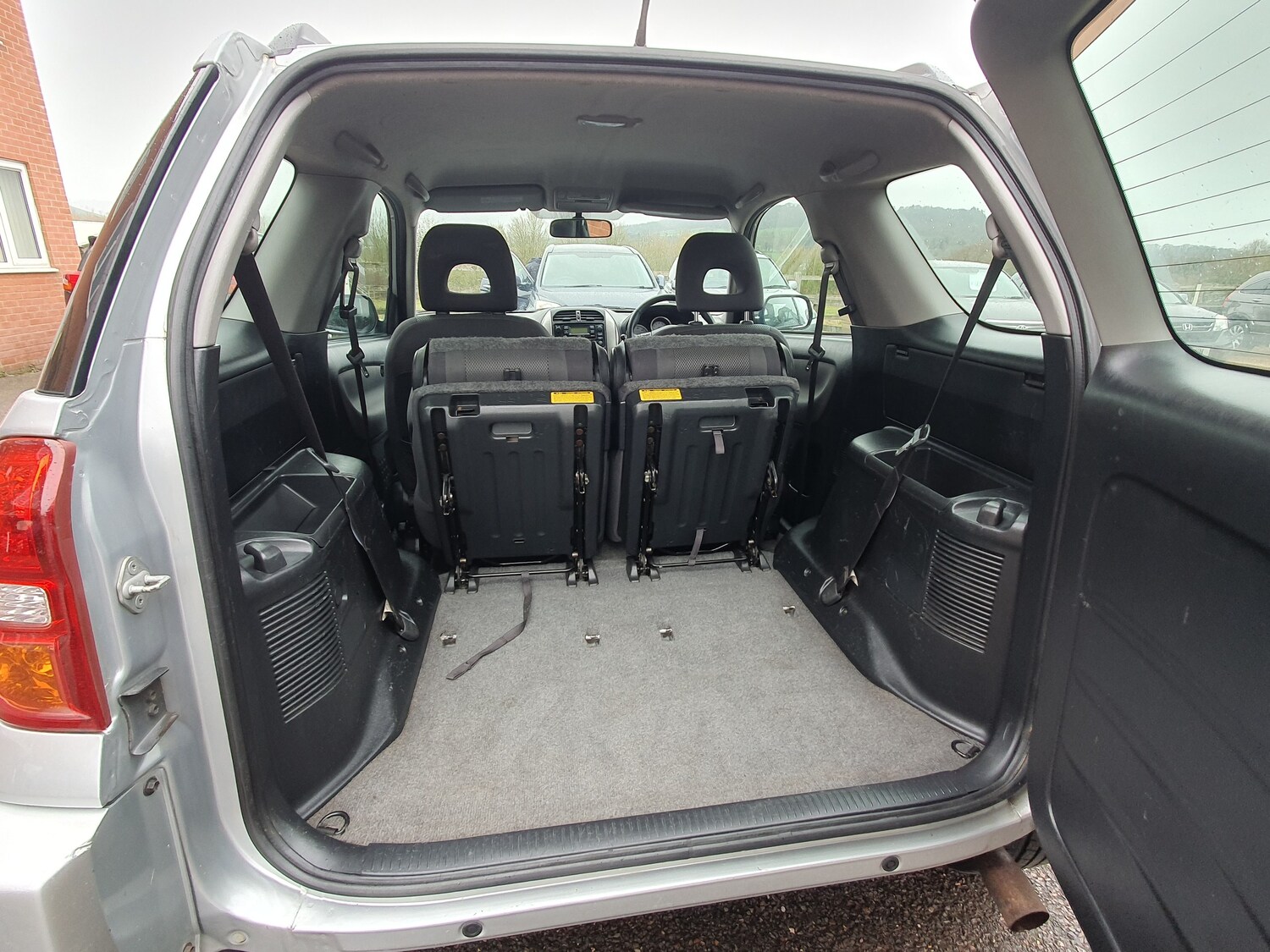 Used Toyota RAV4 for sale - 78201532: Photo 18