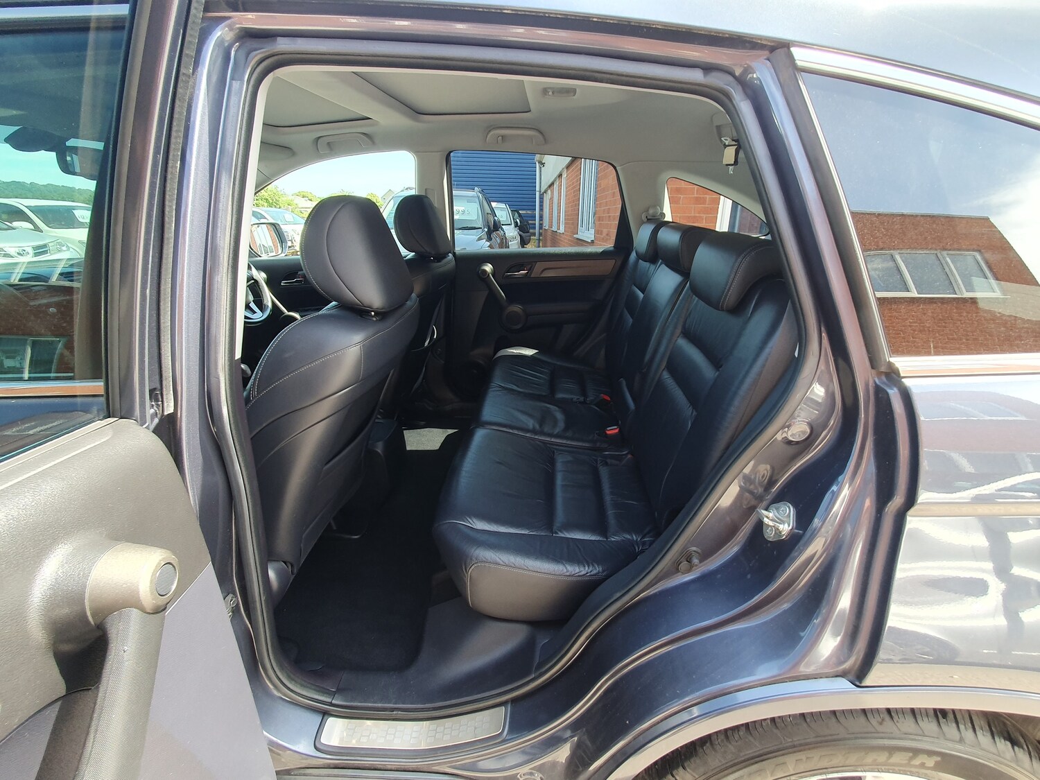 Vehicle 29